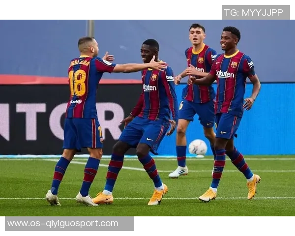 巴塞罗那与尤文图斯首发阵容对比分析及战术解读