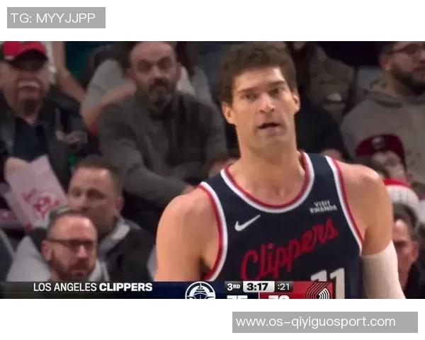 布鲁克洛佩斯：从NBA巨星到篮球战术的变革者与领军人物